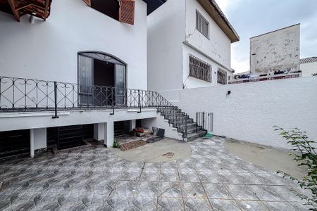 Casa para alugar com 400m², 4 quartos e 4 vagas Casa para alugar com 400m², 4 quartos e 4 vagasÁrea externa