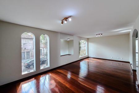 Sala de casa à venda com 4 quartos, 400m² em Jardim da Gloria, São Paulo