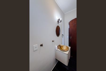 Casa para alugar com 400m², 4 quartos e 4 vagas Casa para alugar com 400m², 4 quartos e 4 vagasLavabo