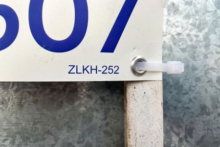 Placa de casa para alugar com 1 quarto, 65m² em Granja Carolina, Cotia