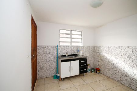 Cozinha de casa para alugar com 1 quarto, 65m² em Granja Carolina, Cotia