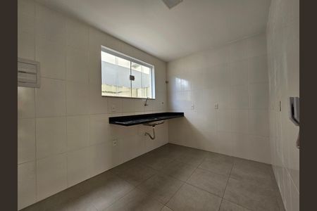 Casa de condomínio para alugar com 79m², 2 quartos e 1 vaga