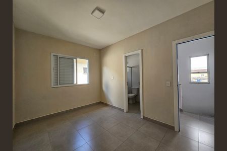 Casa de Condomínio para alugar com 2 quartos, 79m² em Vila Santo Antônio, Guarujá