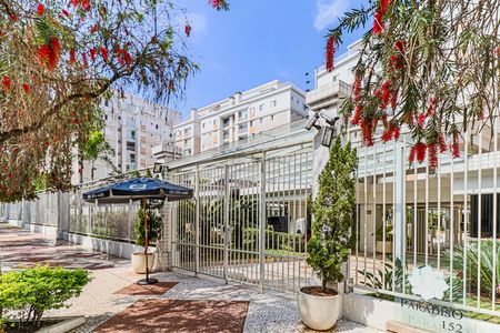 Apartamento à venda com 87m², 2 quartos e 2 vagas Apartamento à venda com 87m², 2 quartos e 2 vagasFachada e portaria