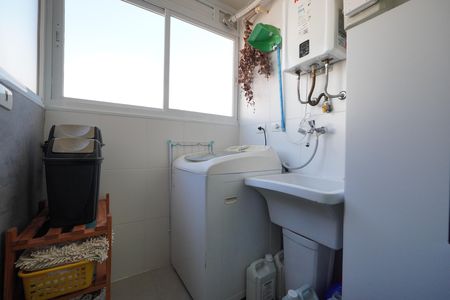 Apartamento para alugar com 54m², 2 quartos e 1 vagaÁrea de Serviço