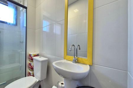 Apartamento para alugar com 59m², 2 quartos e 1 vaga Apartamento para alugar com 59m², 2 quartos e 1 vagaBanheiro