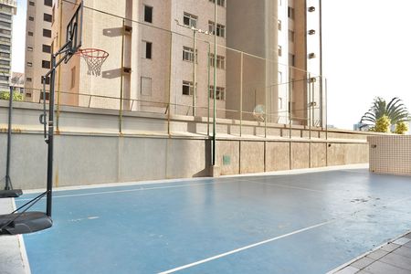 Apartamento para alugar com 120m², 3 quartos e 1 vagaÁrea comum - Quadra  