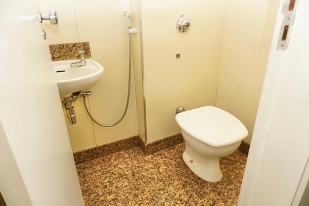 Apartamento para alugar com 120m², 3 quartos e 1 vagaÁrea de Serviço - Lavabo 