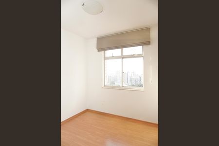 Apartamento para alugar com 120m², 3 quartos e 1 vagaQuarto 2