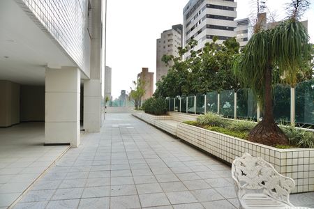 Apartamento para alugar com 120m², 3 quartos e 1 vagaÁrea comum 