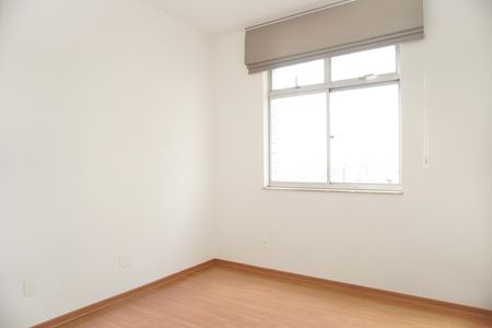 Apartamento para alugar com 120m², 3 quartos e 1 vagaQuarto 2