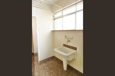 Apartamento para alugar com 120m², 3 quartos e 1 vagaÁrea de Serviço