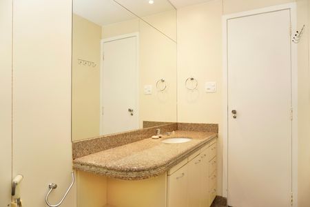 Apartamento para alugar com 120m², 3 quartos e 1 vagaBanheiro Social