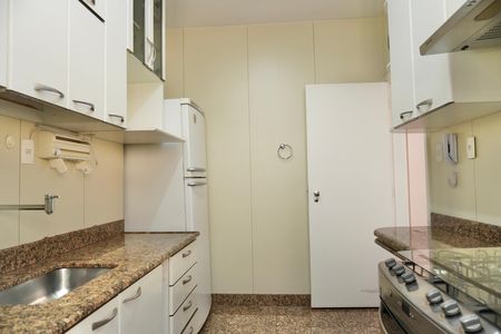 Apartamento para alugar com 120m², 3 quartos e 1 vagaCozinha 