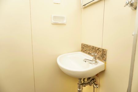 Apartamento para alugar com 120m², 3 quartos e 1 vagaÁrea de Serviço - Lavabo 
