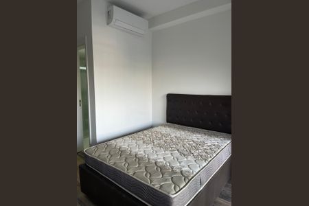 Sala/Quarto de apartamento para alugar com 1 quarto, 21m² em Indianópolis, São Paulo
