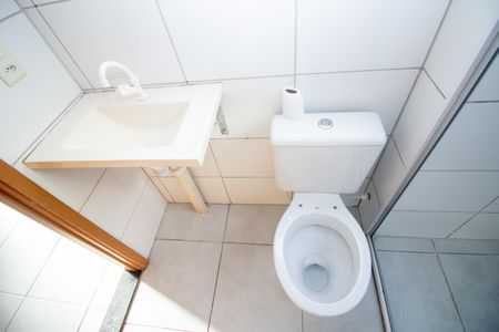 Apartamento à venda com 48m², 2 quartos e 1 vaga Apartamento à venda com 48m², 2 quartos e 1 vagaBanheiro Social