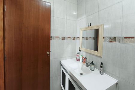 Casa à venda com 300m², 3 quartos e 4 vagas Casa à venda com 300m², 3 quartos e 4 vagasBanheiro Suíte