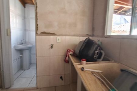 Casa à venda com 300m², 3 quartos e 4 vagas Casa à venda com 300m², 3 quartos e 4 vagasÁrea de Serviço