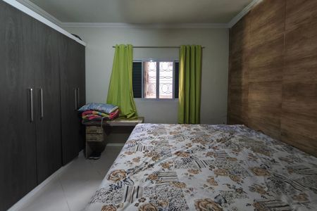 Casa à venda com 300m², 3 quartos e 4 vagas Casa à venda com 300m², 3 quartos e 4 vagasQuarto 2
