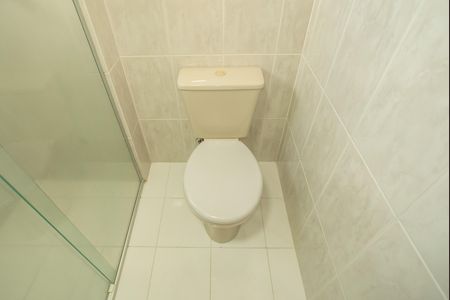 Apartamento à venda com 105m², 3 quartos e 2 vagas Apartamento à venda com 105m², 3 quartos e 2 vagasBanheiro da Suíte
