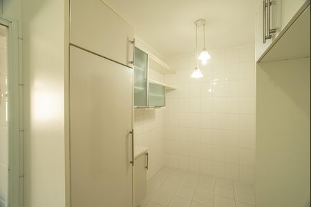 Apartamento à venda com 105m², 3 quartos e 2 vagas Apartamento à venda com 105m², 3 quartos e 2 vagasCozinha