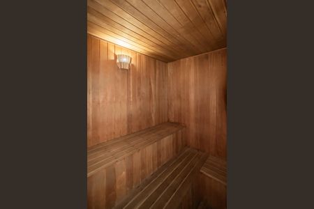 Apartamento à venda com 105m², 3 quartos e 2 vagas Apartamento à venda com 105m², 3 quartos e 2 vagasÁrea comum - Sauna