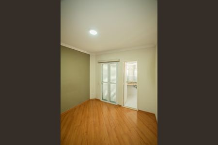 Apartamento à venda com 105m², 3 quartos e 2 vagas Apartamento à venda com 105m², 3 quartos e 2 vagasSuíte