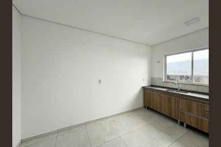 Casa para alugar com 50m², 1 quarto e sem vaga Casa para alugar com 50m², 1 quarto e sem vagaCozinha