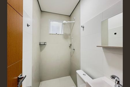 Casa para alugar com 50m², 1 quarto e sem vaga Casa para alugar com 50m², 1 quarto e sem vagaBanheiro