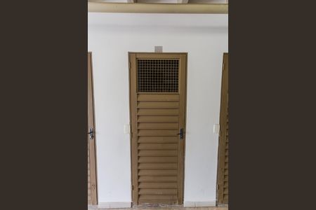 Apartamento à venda com 172m², 4 quartos e 3 vagas Apartamento à venda com 172m², 4 quartos e 3 vagasBox