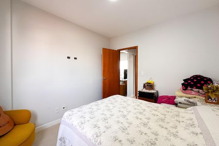 Apartamento à venda com 54m², 2 quartos e 2 vagas Apartamento à venda com 54m², 2 quartos e 2 vagasQuarto 2