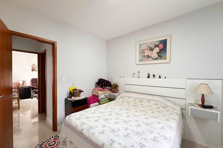 Apartamento à venda com 54m², 2 quartos e 2 vagas Apartamento à venda com 54m², 2 quartos e 2 vagasQuarto 2