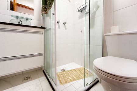 Apartamento à venda com 54m², 2 quartos e 2 vagas Apartamento à venda com 54m², 2 quartos e 2 vagasBanheiro Social