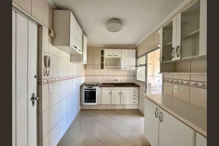 Apartamento para alugar com 68m², 2 quartos e 2 vagas