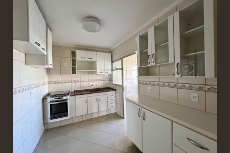 Apartamento para alugar com 68m², 2 quartos e 2 vagas
