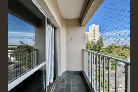 Sacada de apartamento à venda com 2 quartos, 68m² em Vl Proosti Souza, Campinas