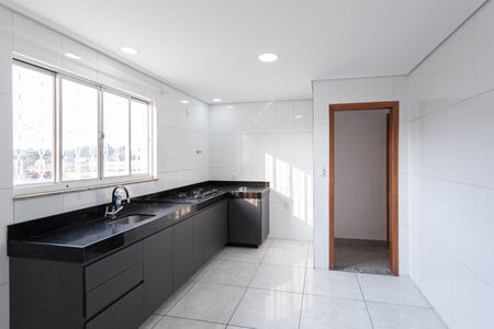 Casa para alugar com 102m², 2 quartos e 1 vagaCozinha