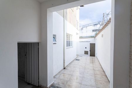Casa para alugar com 102m², 2 quartos e 1 vagaQuintal