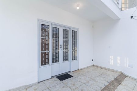 Casa para alugar com 102m², 2 quartos e 1 vagaEntrada