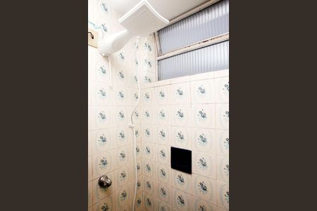 Banheiro de apartamento para alugar com 1 quarto, 40m² em Menino Deus, Porto Alegre