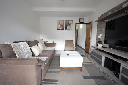 Casa à venda com 200m², 3 quartos e 2 vagasSala