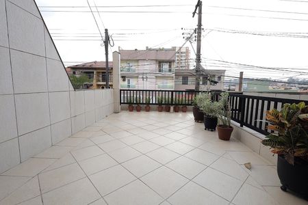 Varanda de casa à venda com 3 quartos, 200m² em Vila Pires, Santo André