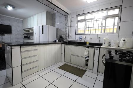 Casa à venda com 200m², 3 quartos e 2 vagasCozinha