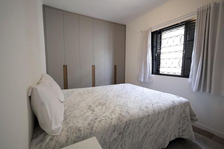 Casa à venda com 200m², 3 quartos e 2 vagasQuarto 2