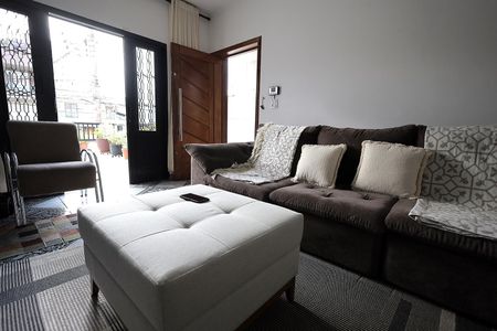 Sala de casa à venda com 3 quartos, 200m² em Vila Pires, Santo André