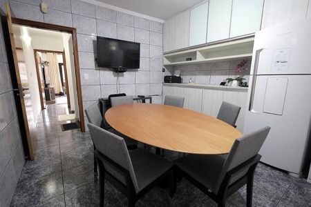 Casa à venda com 200m², 3 quartos e 2 vagasSala de Jantar