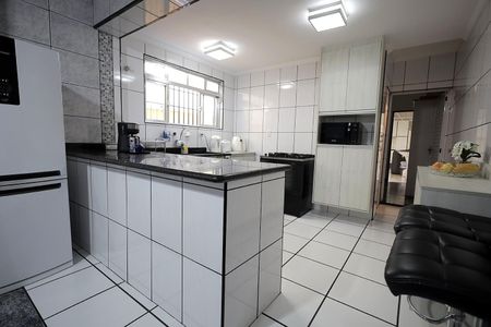 Casa à venda com 200m², 3 quartos e 2 vagasCozinha