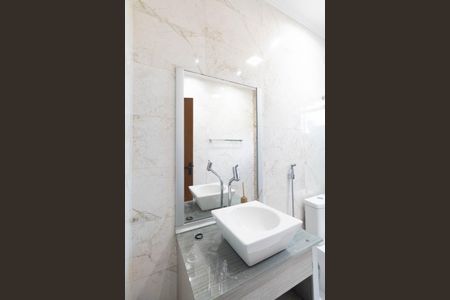 Casa para alugar com 144m², 3 quartos e 2 vagas Casa para alugar com 144m², 3 quartos e 2 vagasBanheiro do Quarto 1