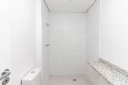 Apartamento à venda com 59m², 2 quartos e 1 vaga Apartamento à venda com 59m², 2 quartos e 1 vagaBanheiro da Suíte